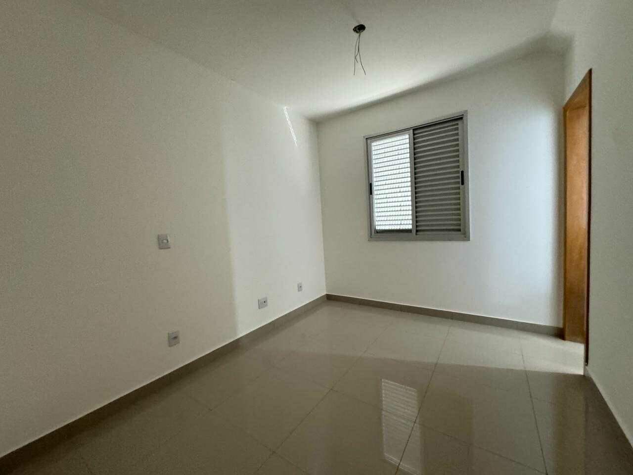 Apartamento à venda com 2 quartos, 140m² - Foto 7