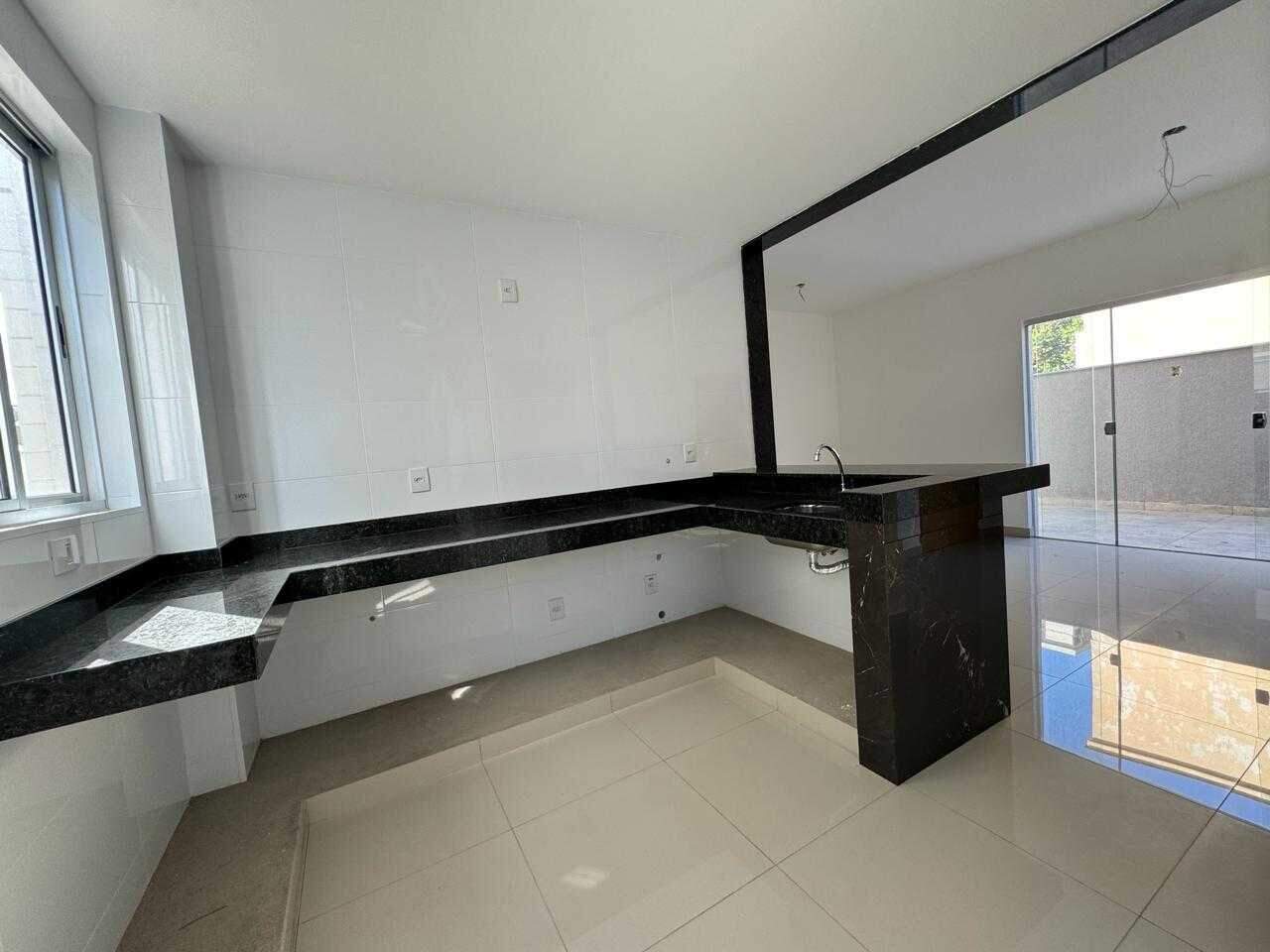 Apartamento à venda com 2 quartos, 165m² - Foto 3