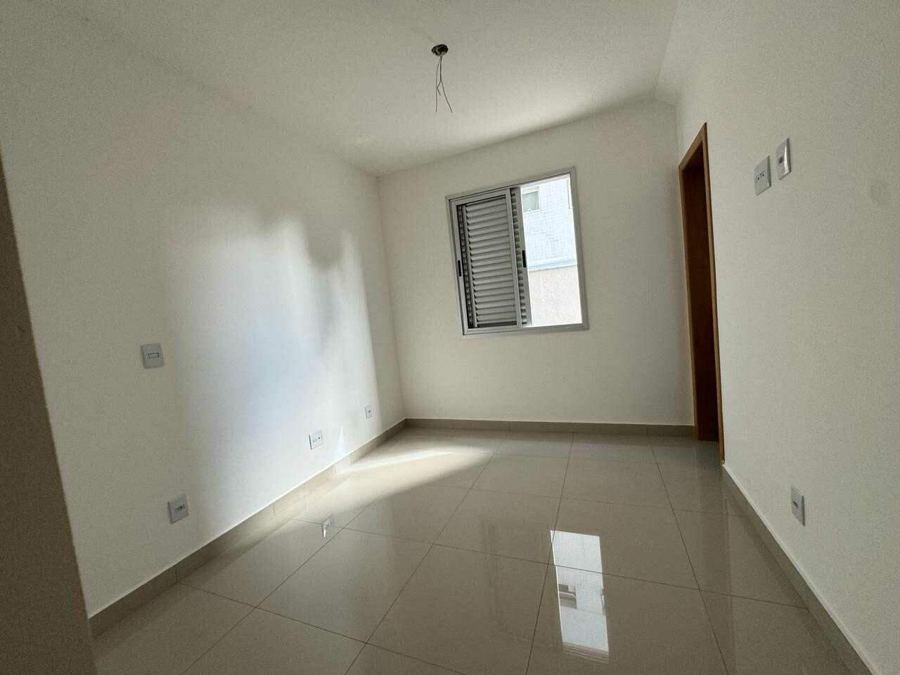 Apartamento à venda com 2 quartos, 165m² - Foto 8