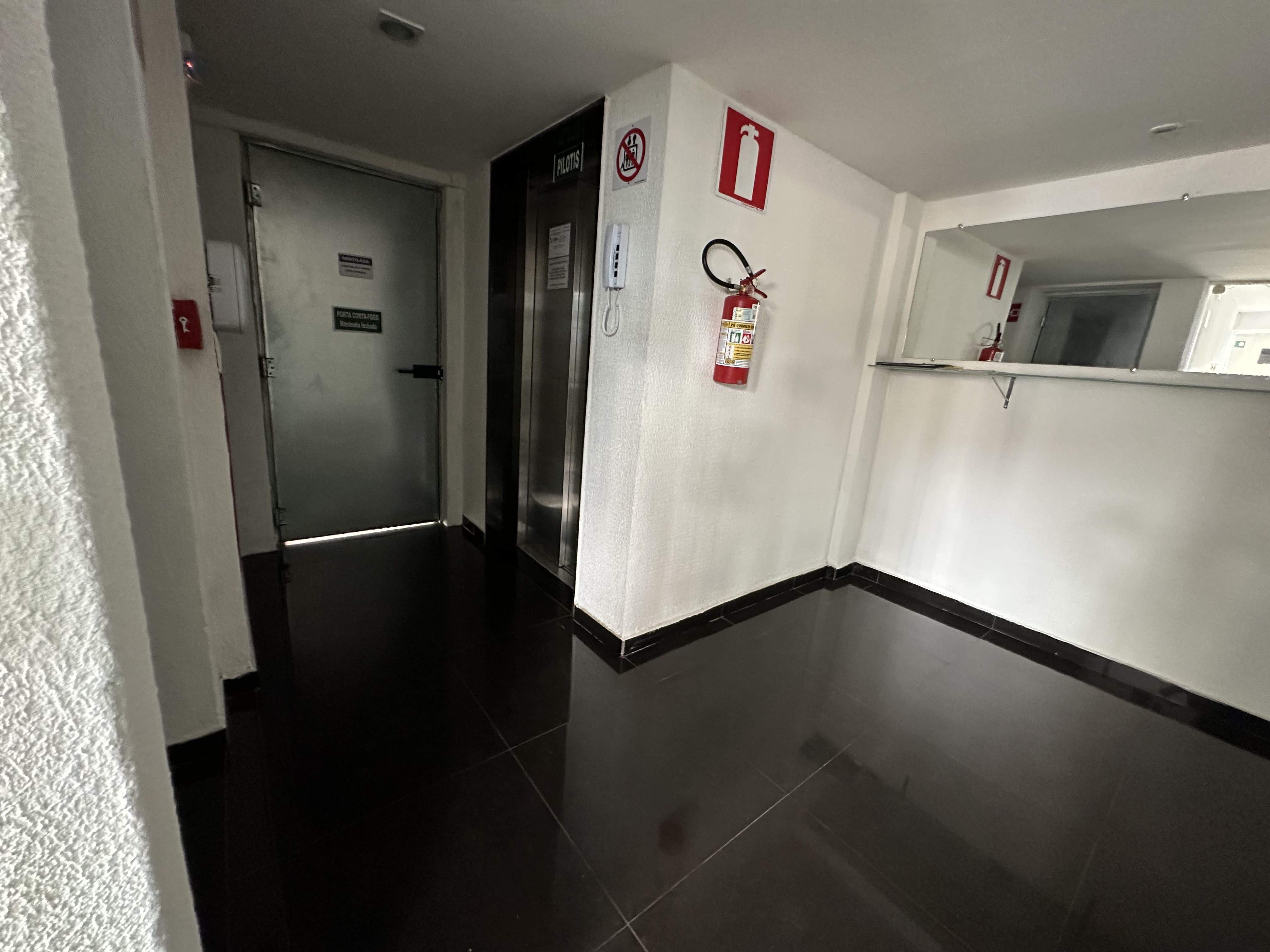 Apartamento à venda com 2 quartos, 114m² - Foto 18