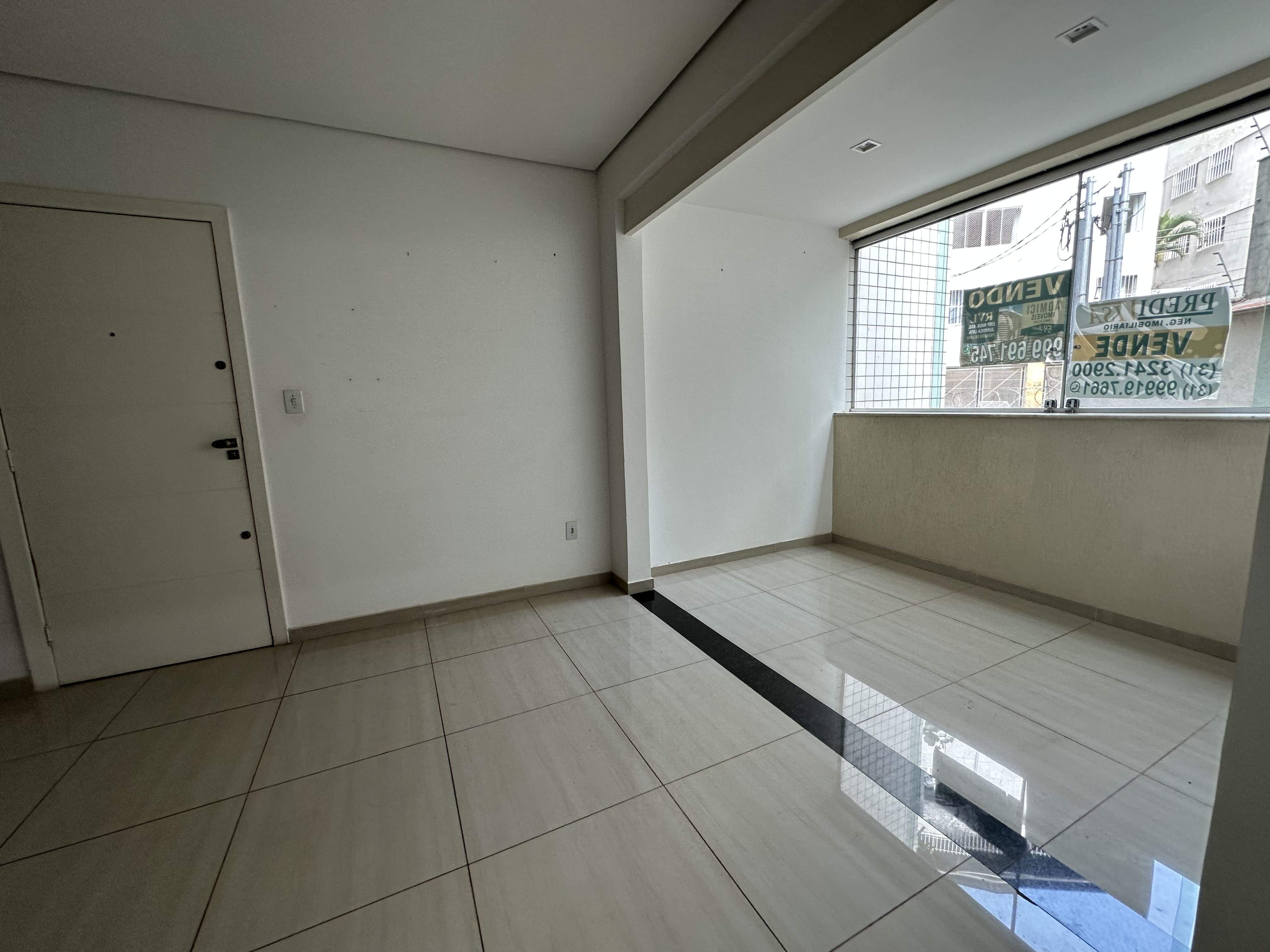 Apartamento à venda com 2 quartos, 114m² - Foto 2