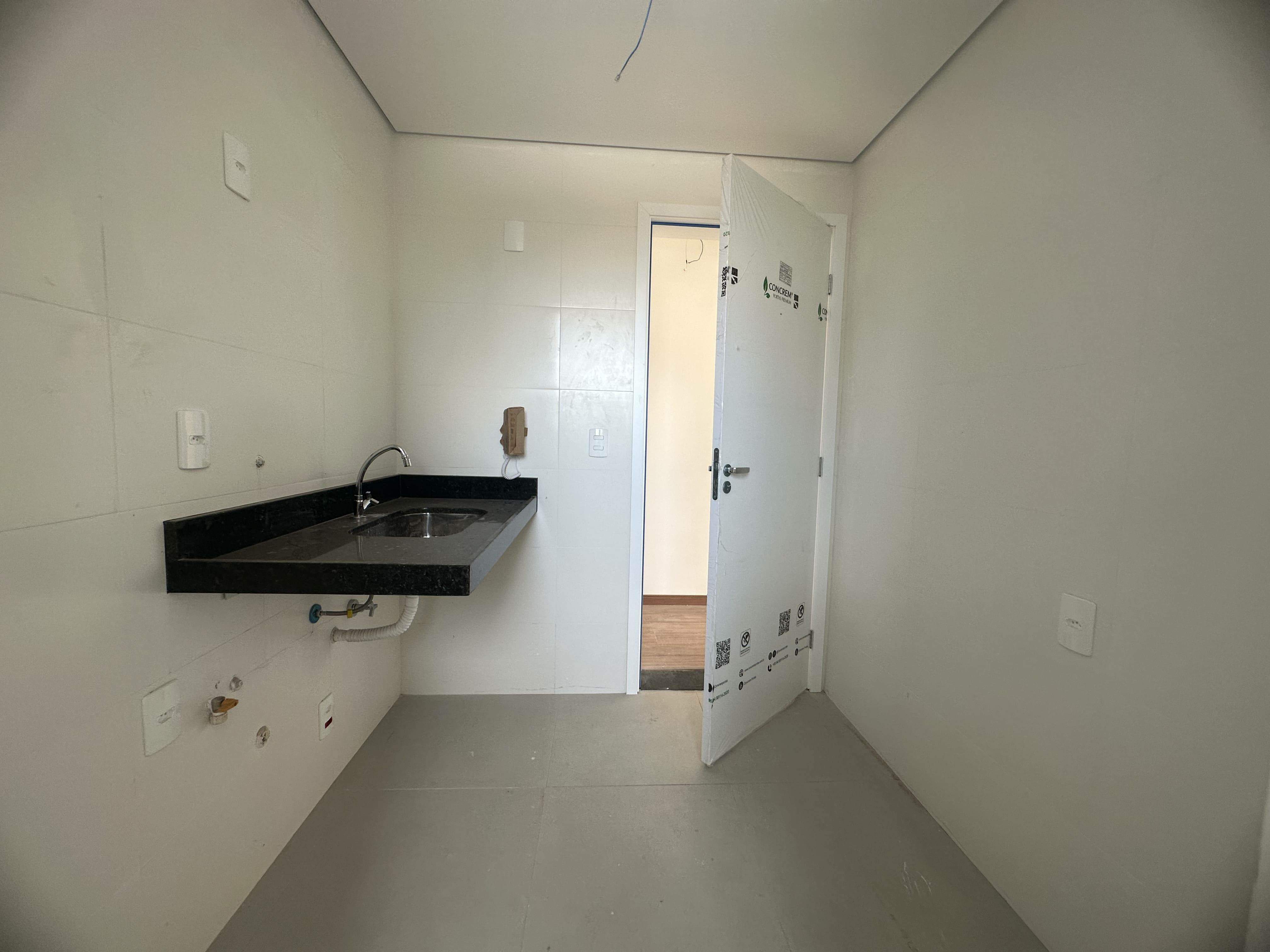 Apartamento à venda com 3 quartos, 75m² - Foto 18