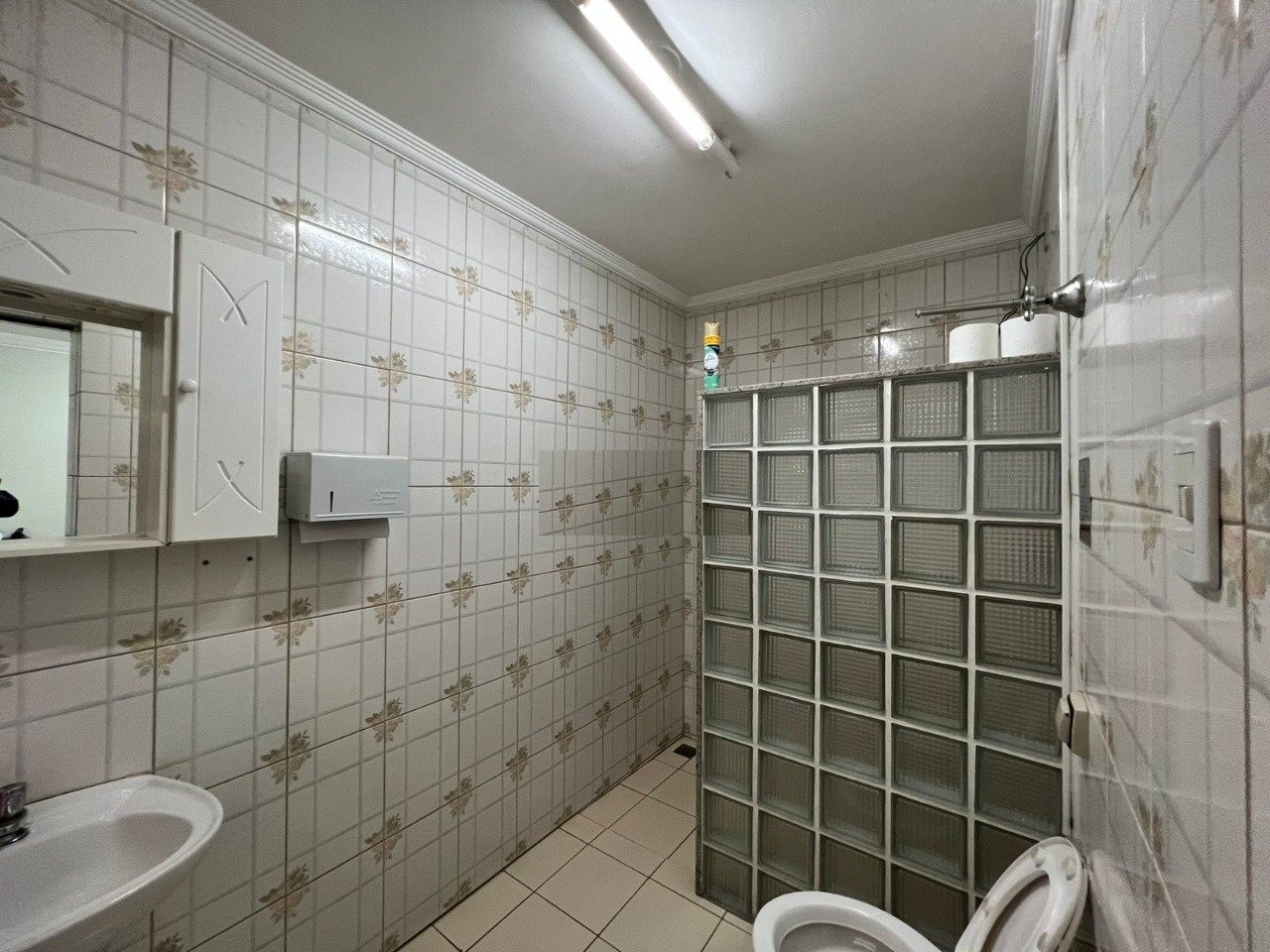 Casa à venda com 5 quartos, 200m² - Foto 7