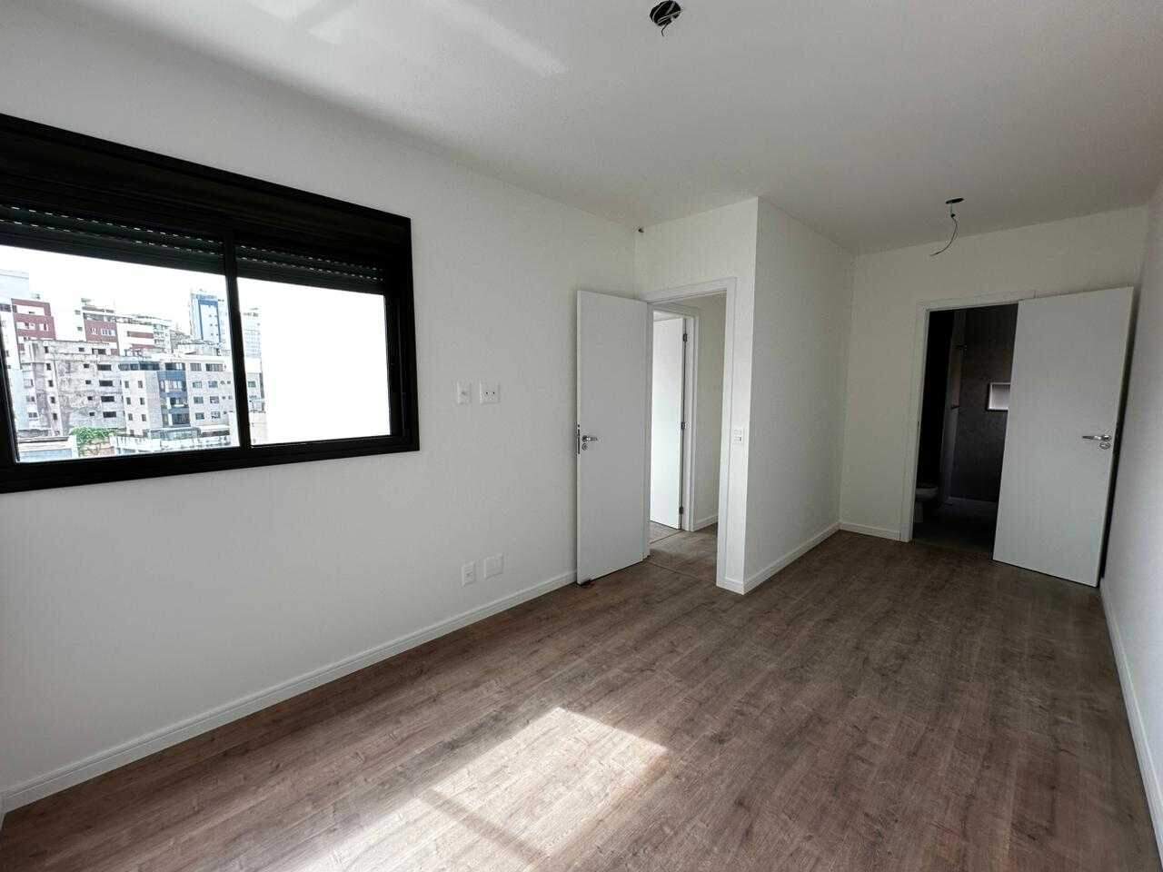 Apartamento à venda com 3 quartos, 96m² - Foto 5