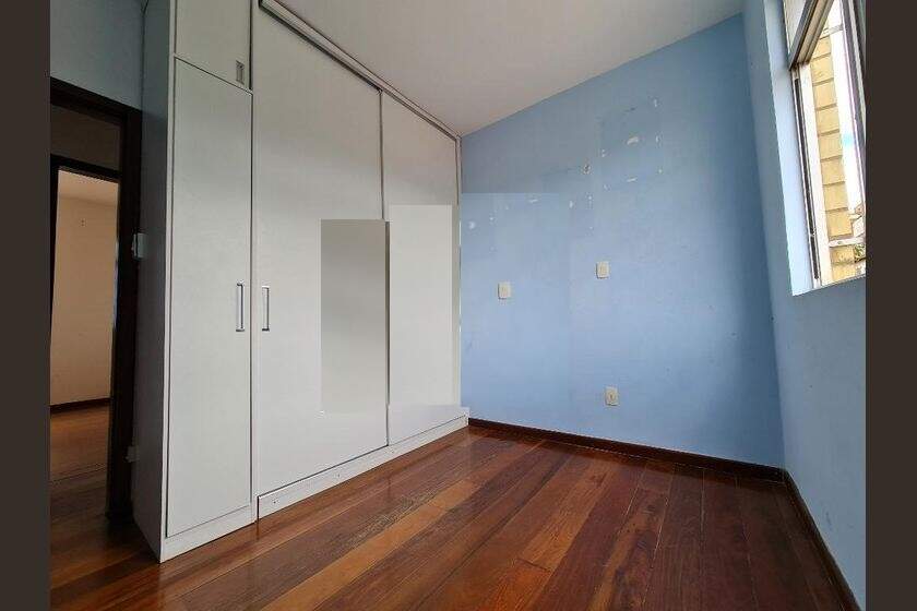 Apartamento à venda com 3 quartos, 110m² - Foto 4