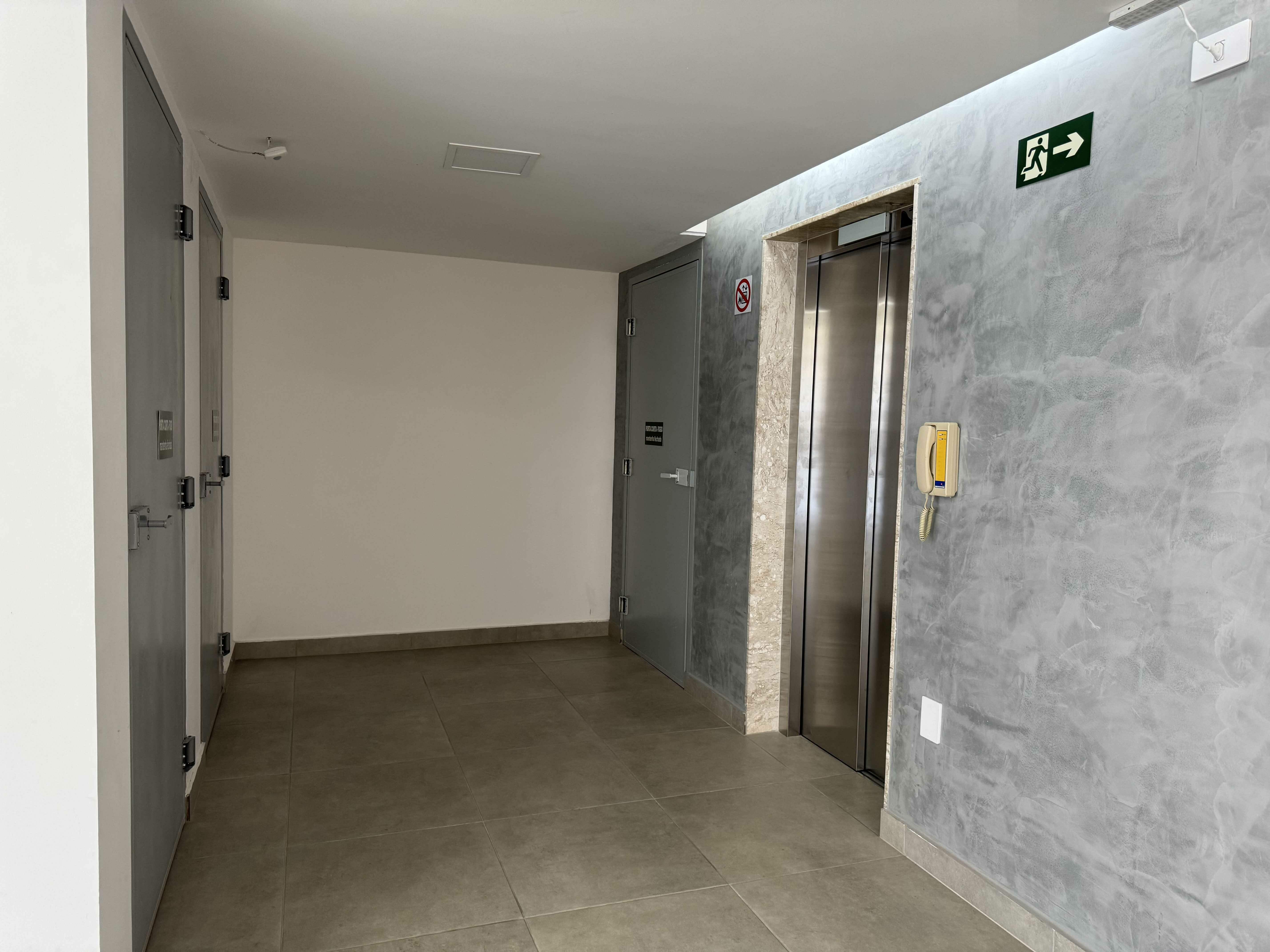 Apartamento à venda com 3 quartos, 70m² - Foto 23