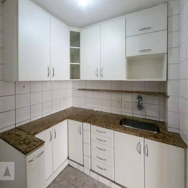 Apartamento à venda com 2 quartos, 85m² - Foto 20