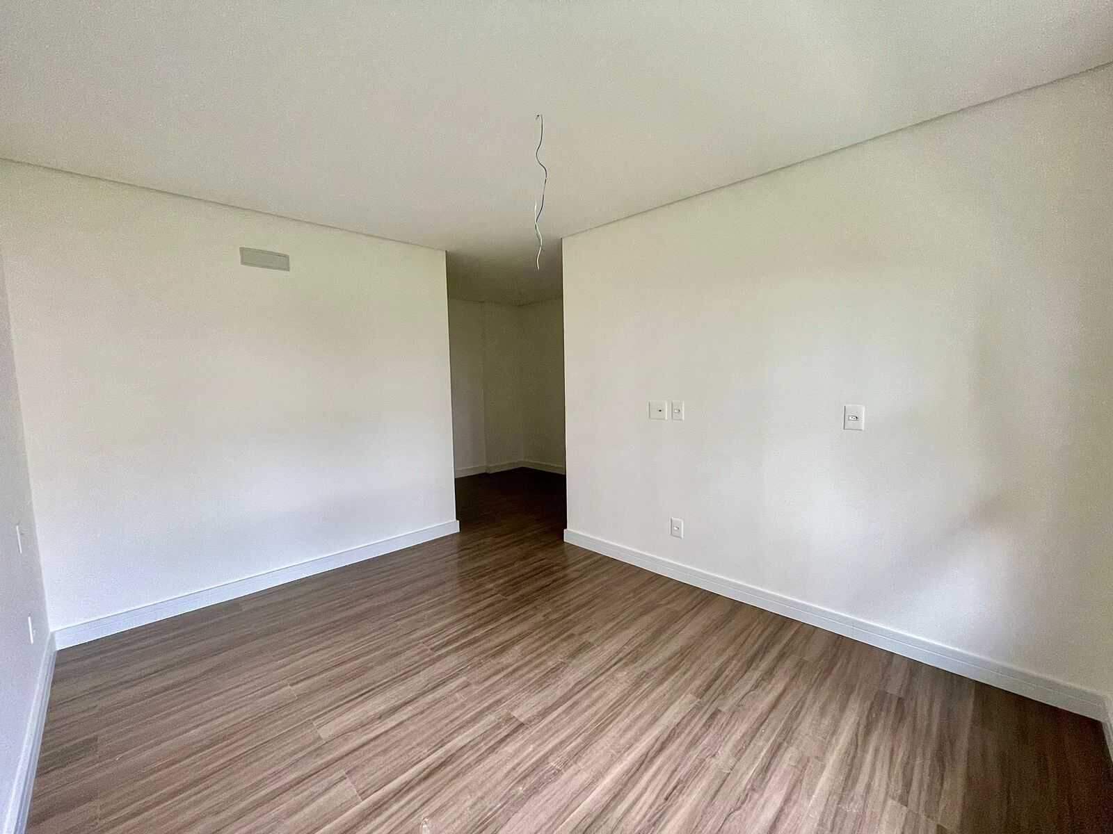 Apartamento à venda com 4 quartos, 145m² - Foto 12