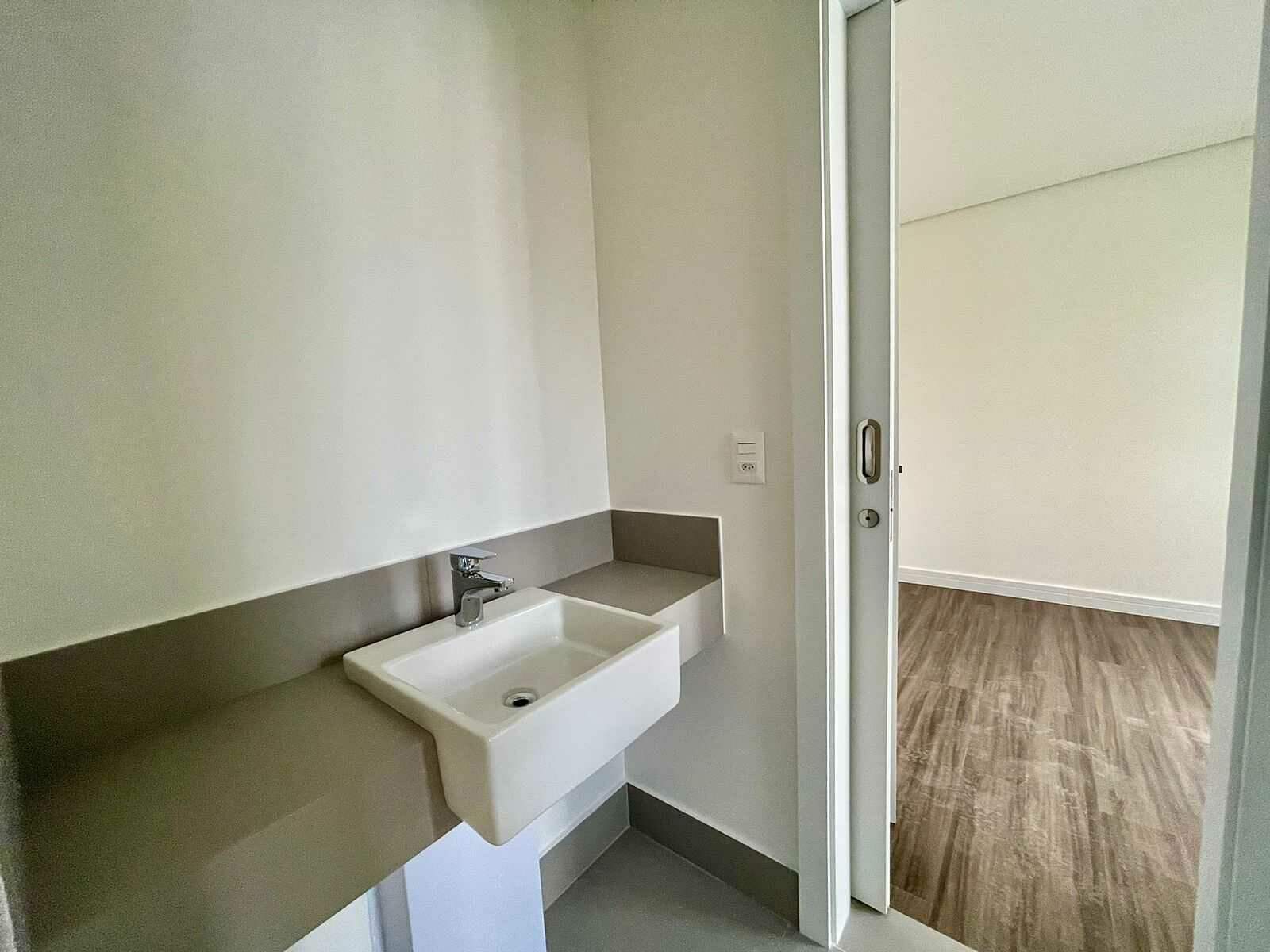 Apartamento à venda com 4 quartos, 145m² - Foto 11