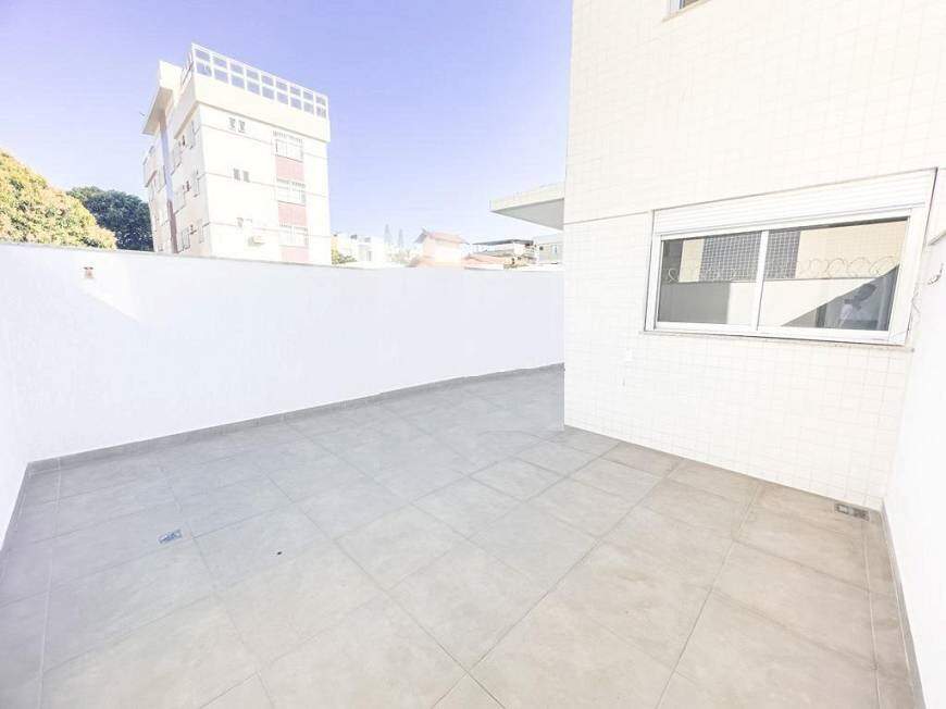 Apartamento à venda com 3 quartos, 60m² - Foto 4