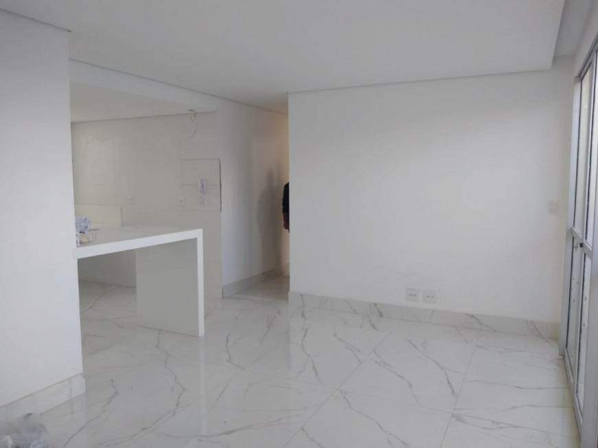 Apartamento à venda com 3 quartos, 60m² - Foto 6