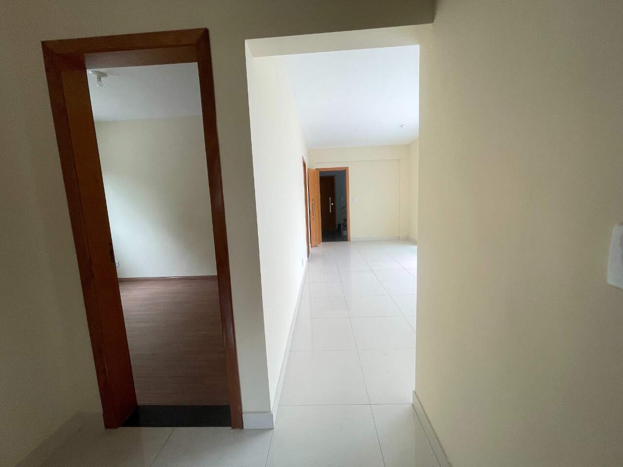 Apartamento à venda com 3 quartos, 164m² - Foto 5