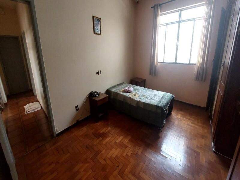 Casa à venda com 3 quartos, 120m² - Foto 7