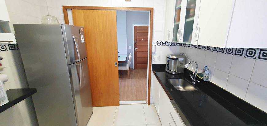 Apartamento à venda com 2 quartos, 80m² - Foto 11