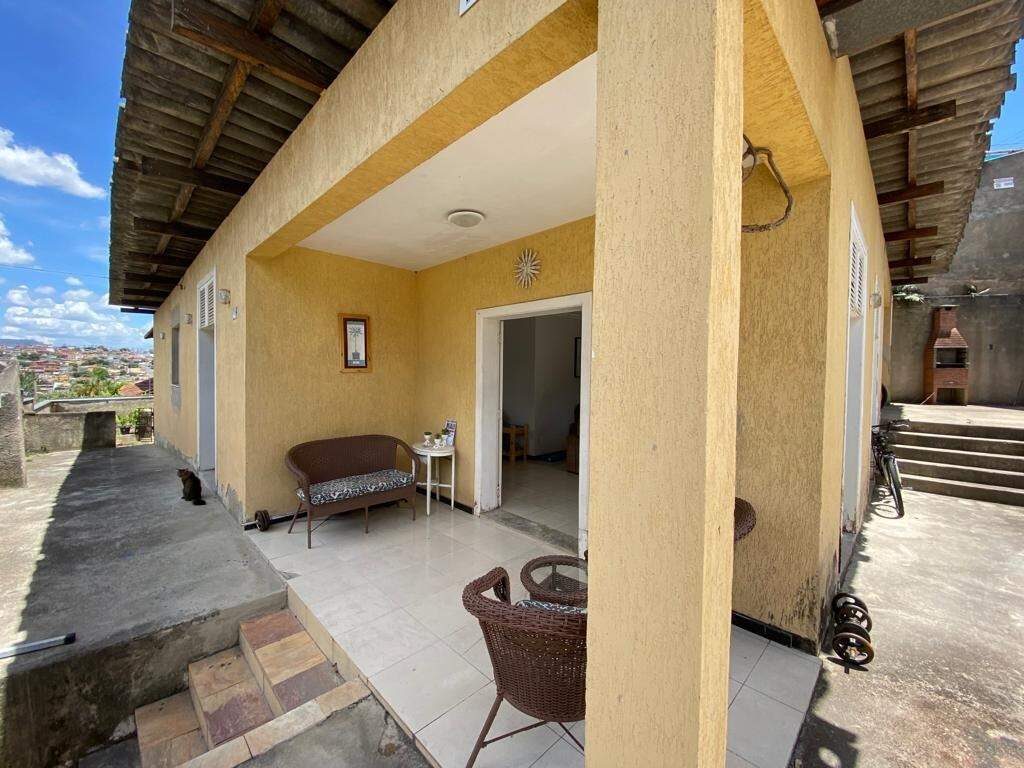 Casa à venda com 3 quartos, 203m² - Foto 21