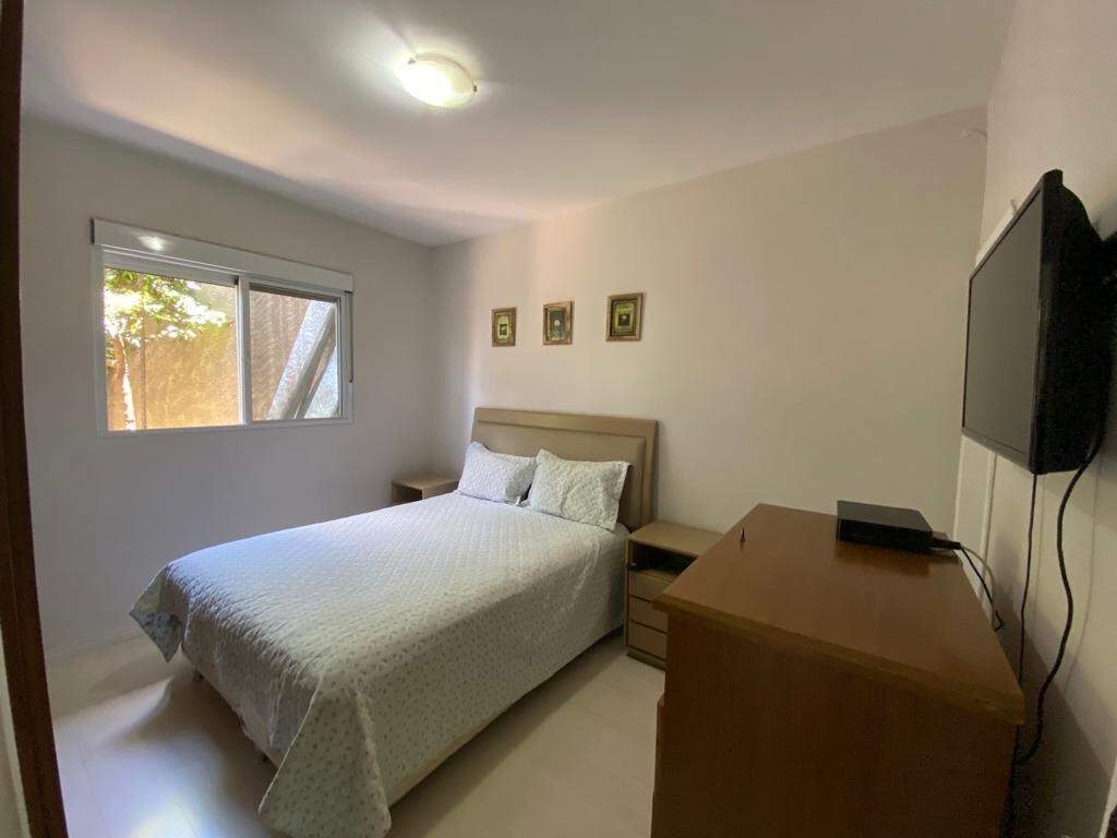 Casa à venda com 3 quartos, 203m² - Foto 11