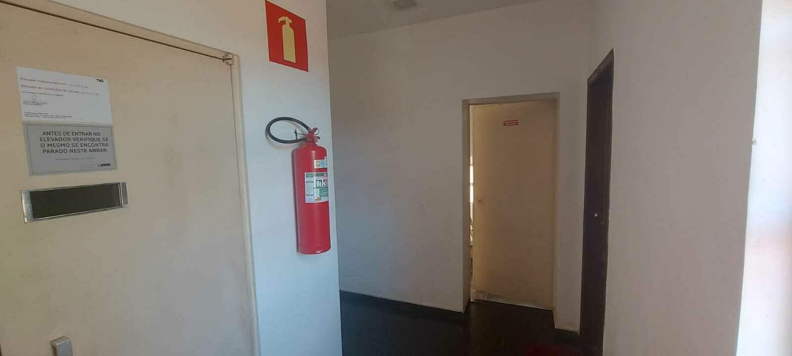 Apartamento à venda com 3 quartos, 61m² - Foto 6