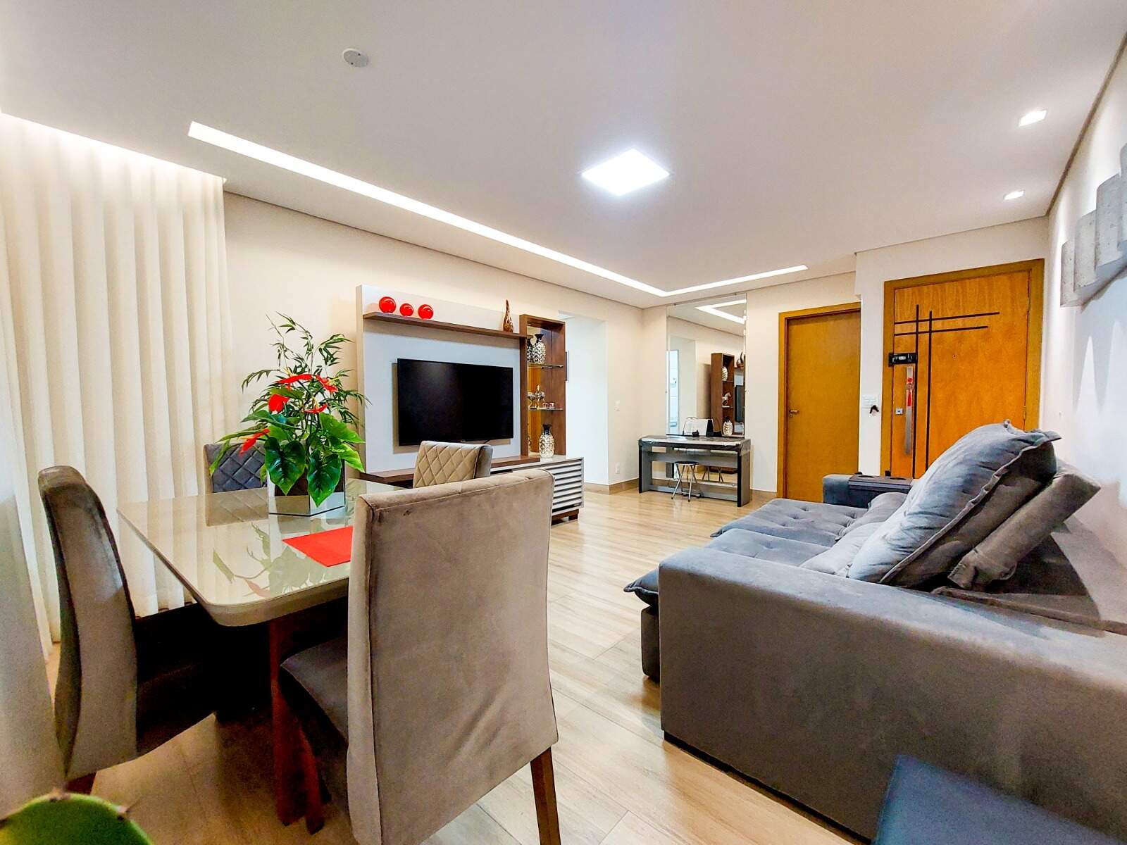 Apartamento à venda com 3 quartos, 87m² - Foto 5