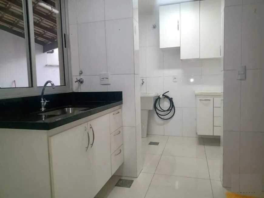 Apartamento à venda com 2 quartos, 80m² - Foto 10