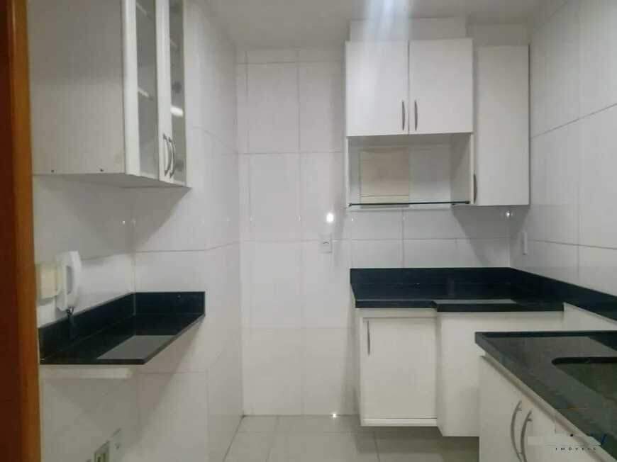 Apartamento à venda com 2 quartos, 80m² - Foto 9