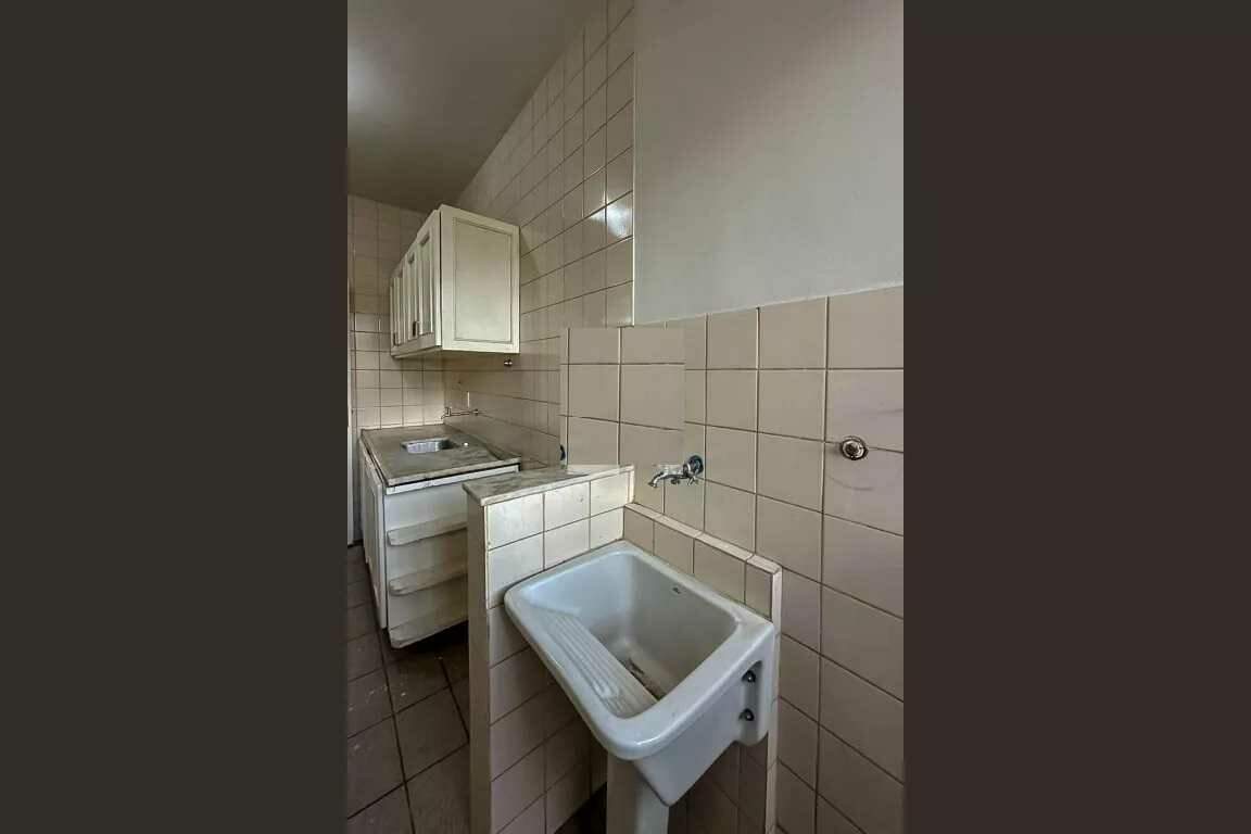 Apartamento à venda com 2 quartos, 55m² - Foto 12