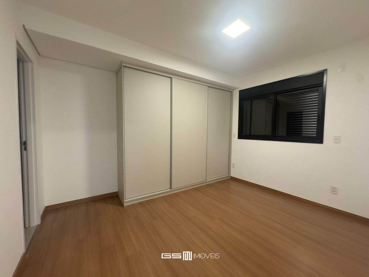 Apartamento para alugar com 3 quartos, 122m² - Foto 6