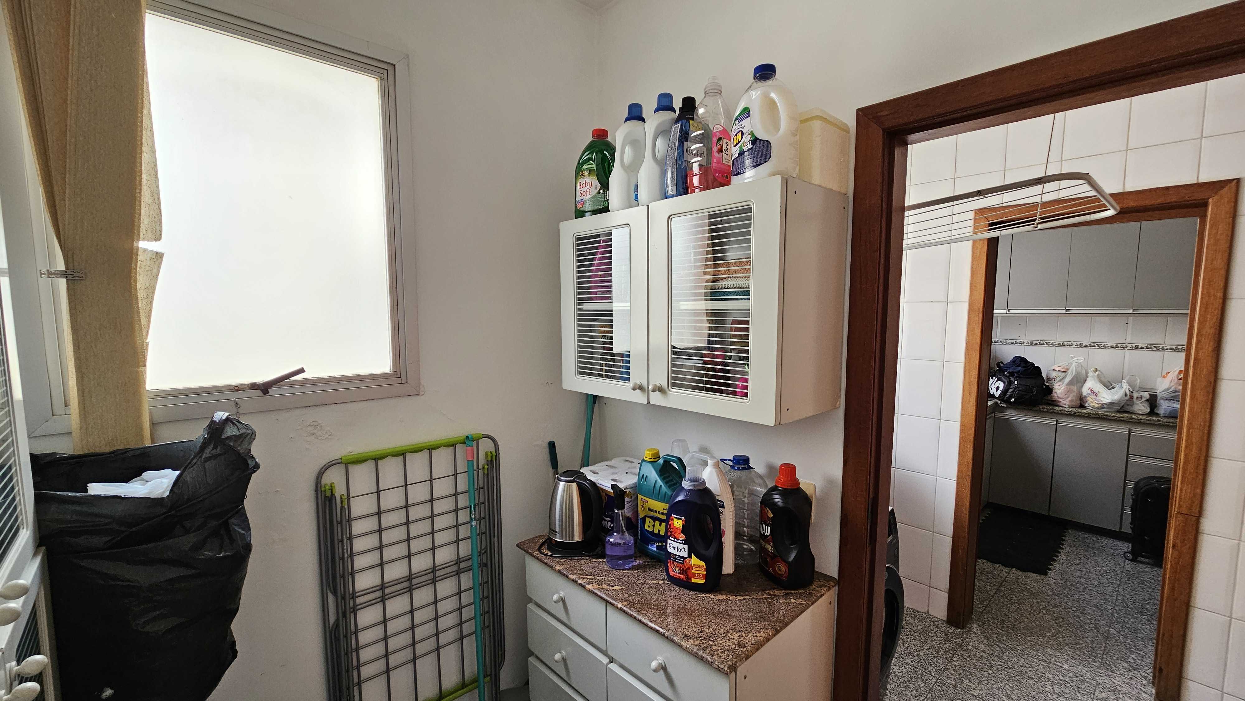 Apartamento à venda com 3 quartos, 194m² - Foto 9