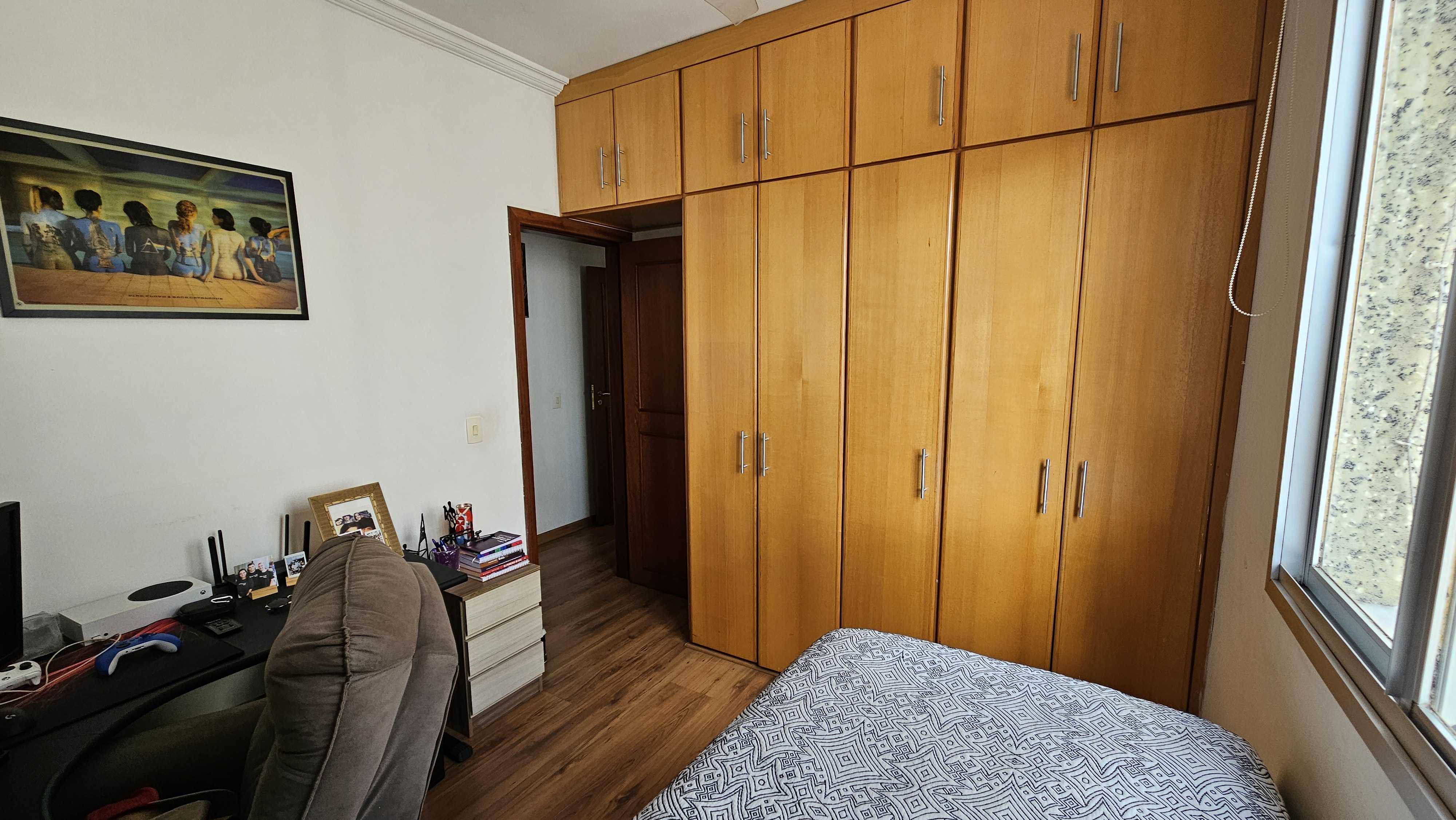 Apartamento à venda com 3 quartos, 194m² - Foto 13