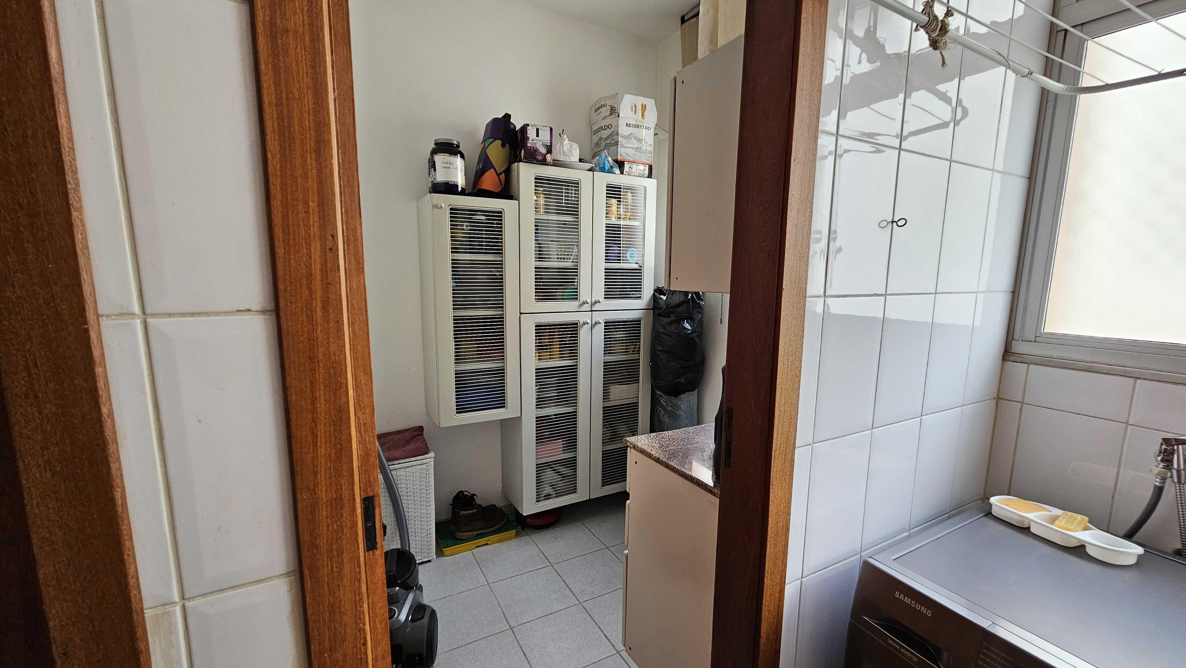 Apartamento à venda com 3 quartos, 194m² - Foto 8