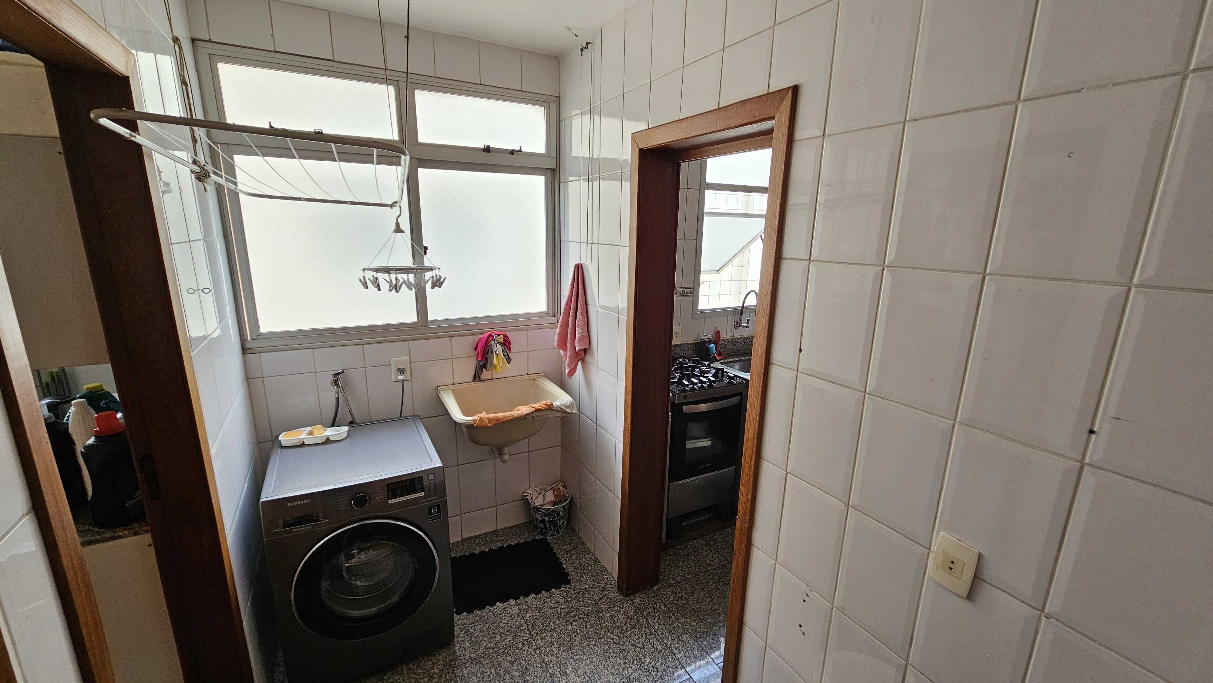 Apartamento à venda com 3 quartos, 194m² - Foto 5