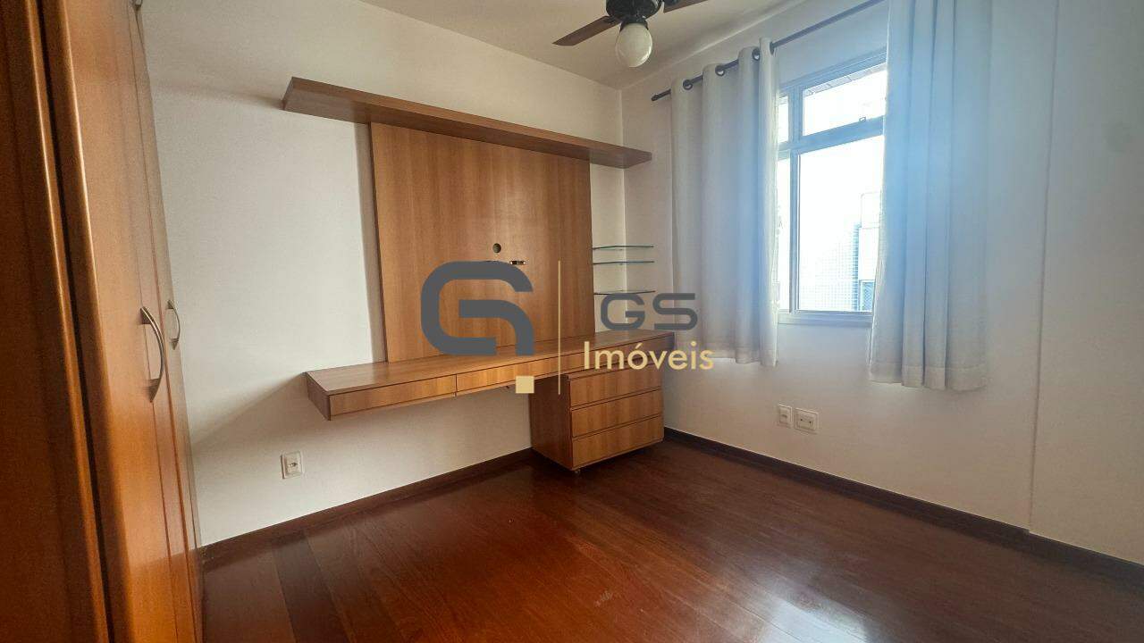 Apartamento para alugar com 2 quartos, 82m² - Foto 5