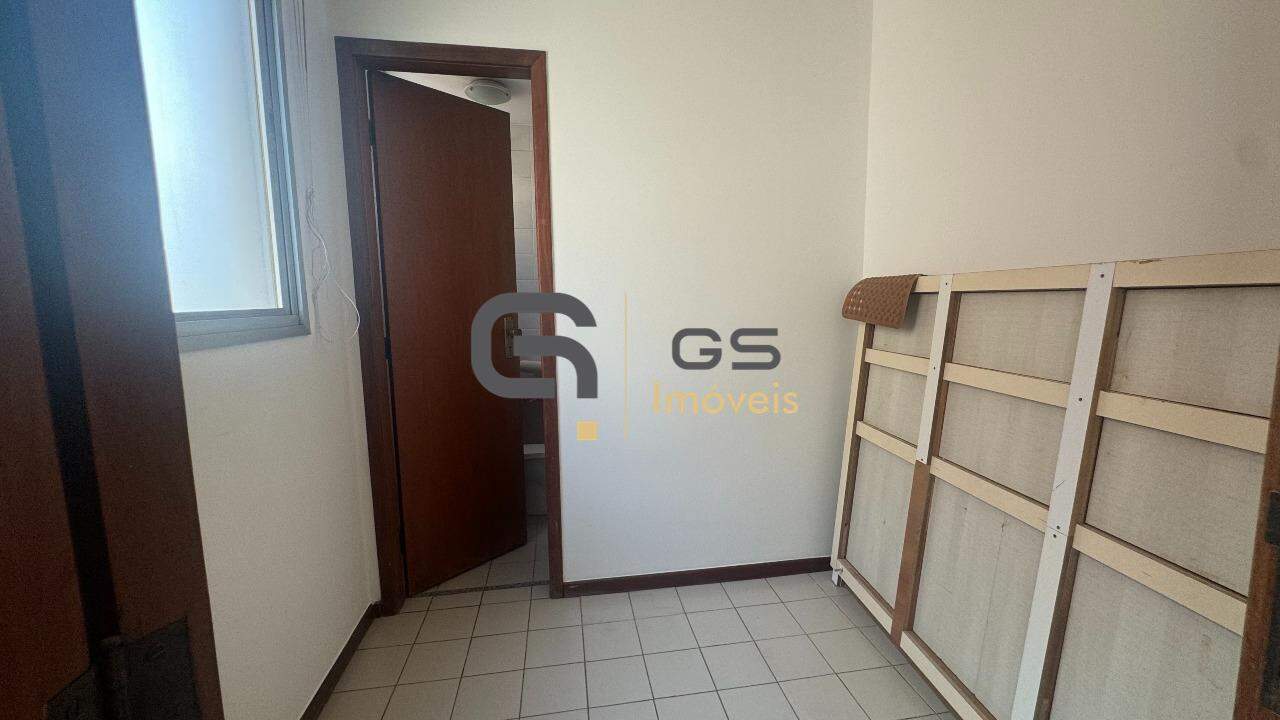 Apartamento para alugar com 2 quartos, 82m² - Foto 11