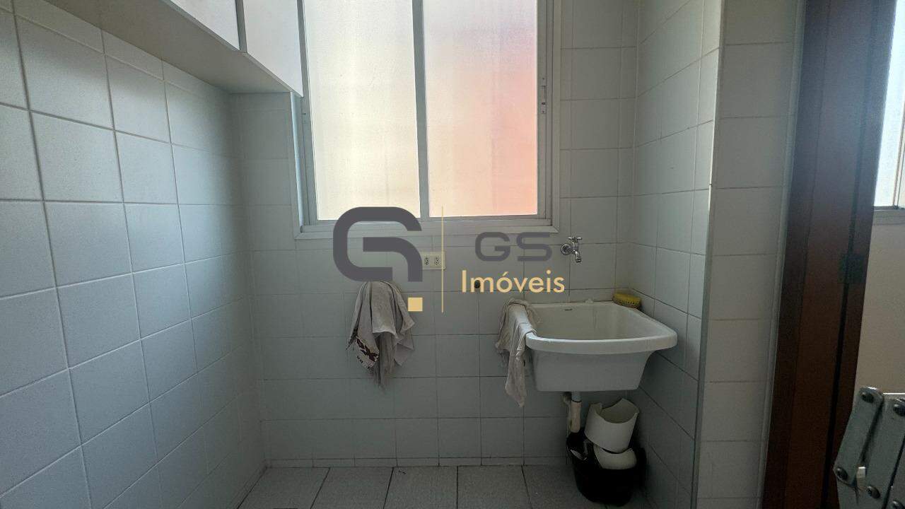 Apartamento para alugar com 2 quartos, 82m² - Foto 10