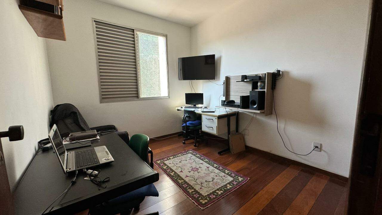 Apartamento à venda com 3 quartos, 133m² - Foto 7