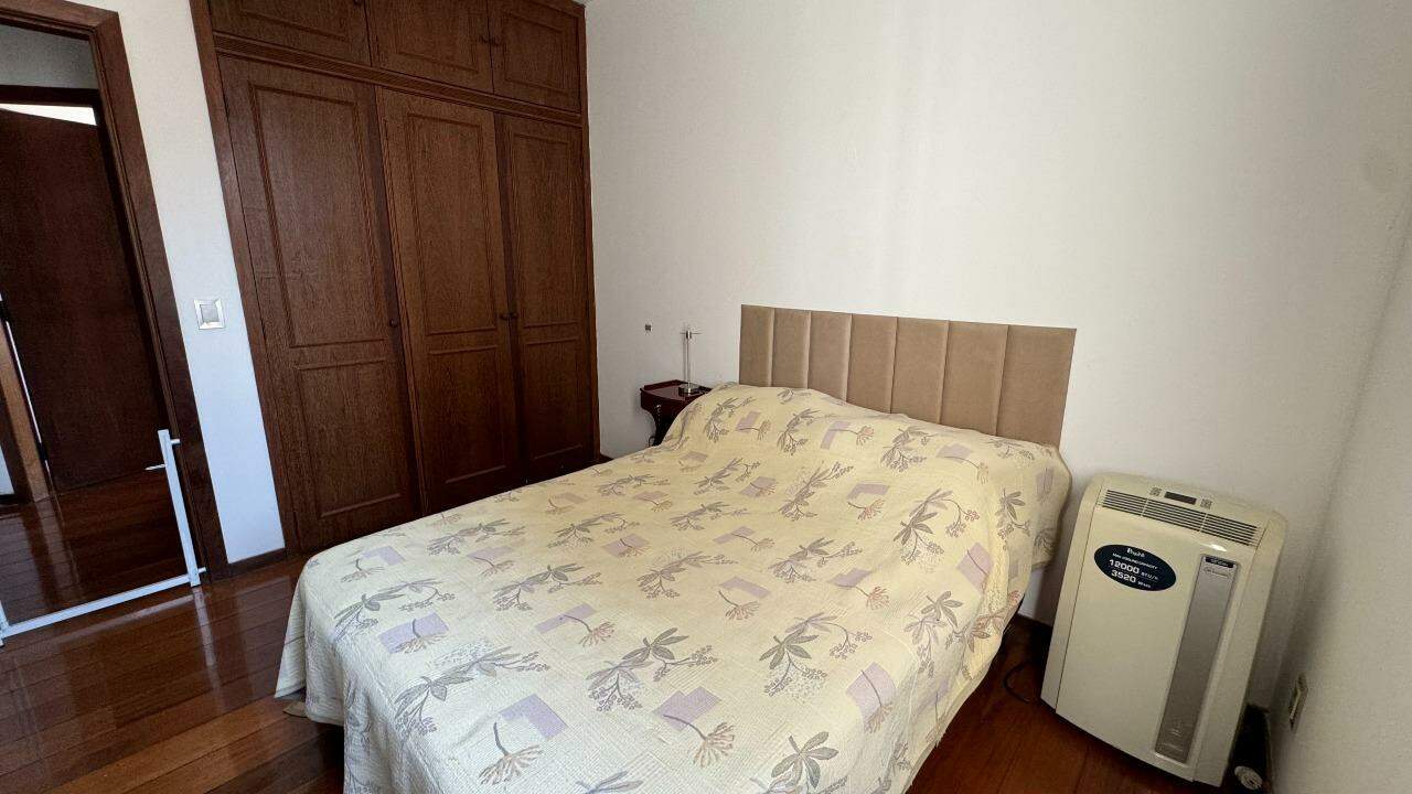 Apartamento à venda com 3 quartos, 133m² - Foto 10