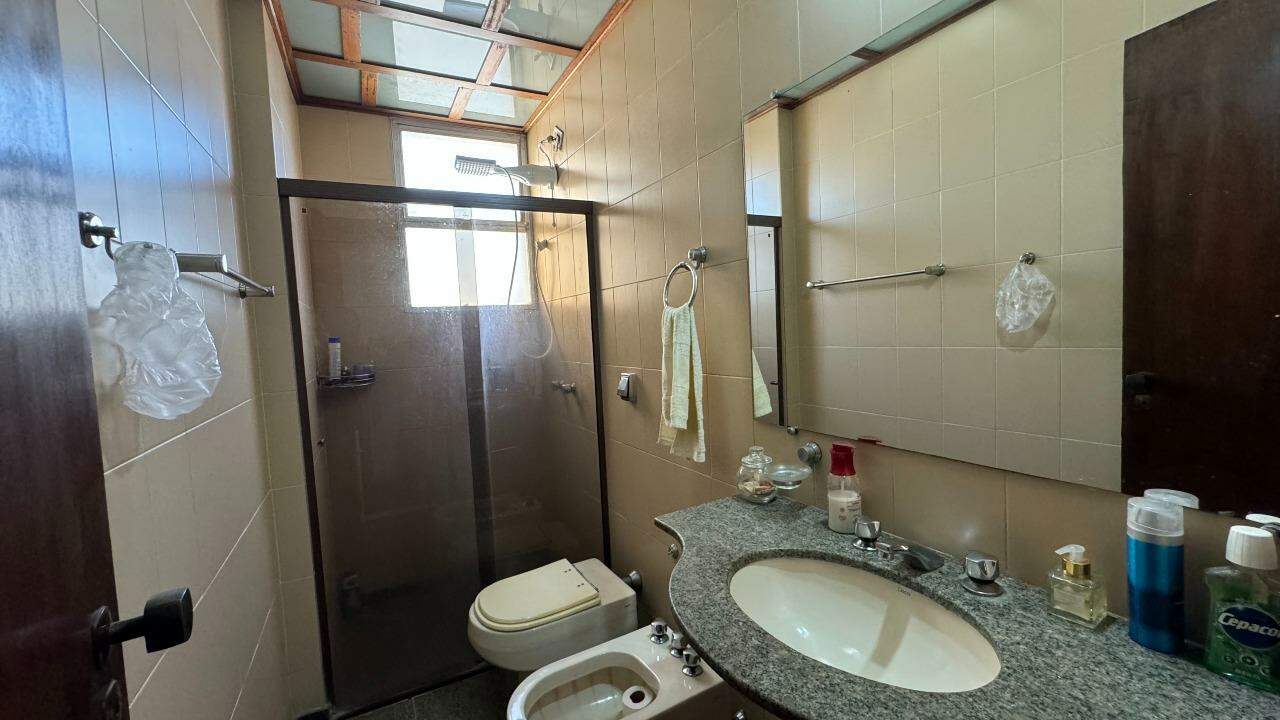 Apartamento à venda com 3 quartos, 133m² - Foto 14