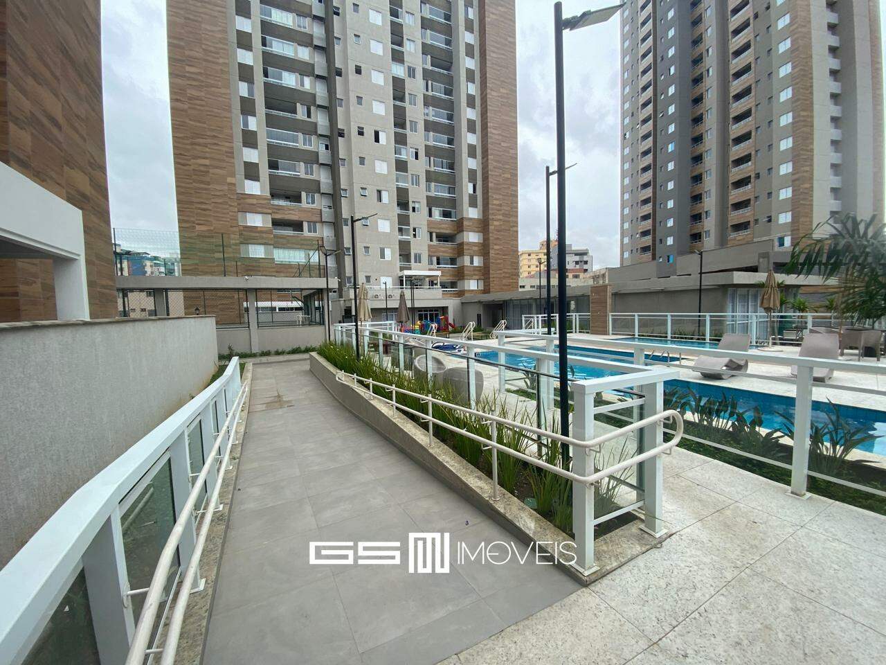 Apartamento à venda com 3 quartos, 75m² - Foto 11