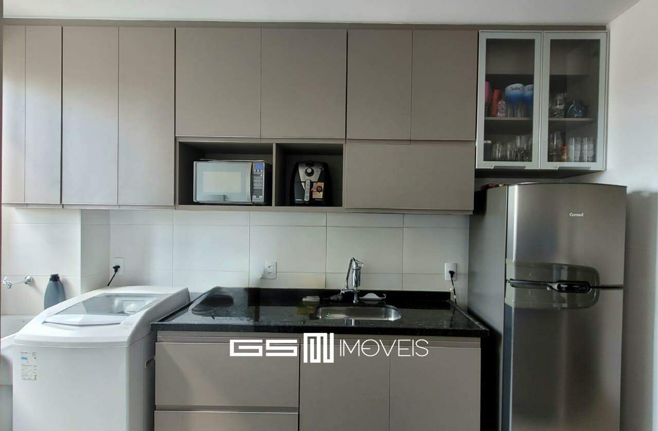 Apartamento à venda com 3 quartos, 75m² - Foto 3