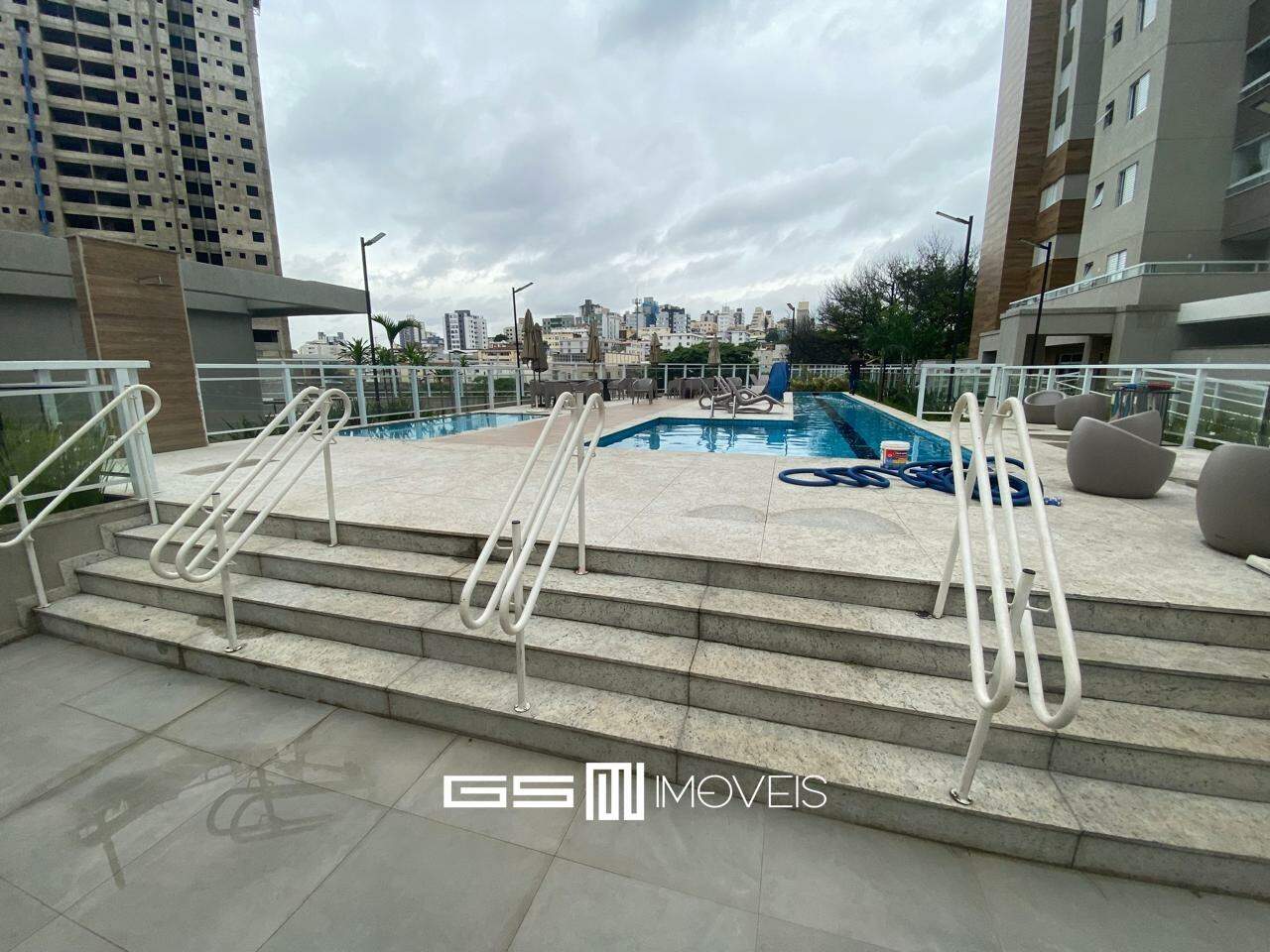 Apartamento à venda com 3 quartos, 75m² - Foto 18