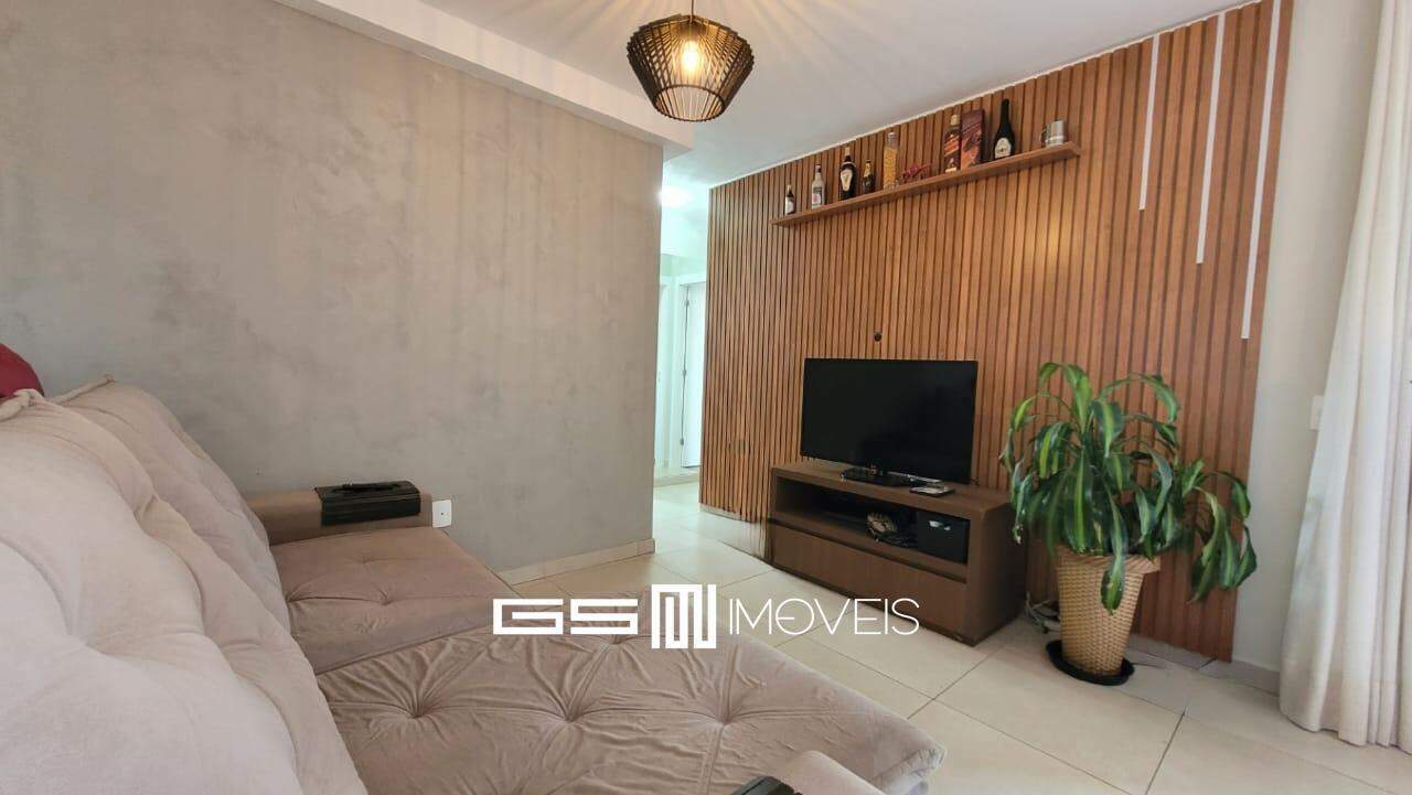 Apartamento à venda com 3 quartos, 75m² - Foto 1