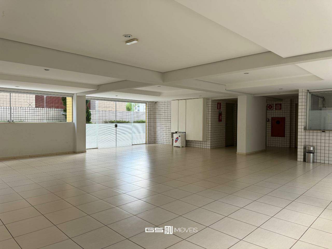 Apartamento para alugar com 2 quartos, 80m² - Foto 14