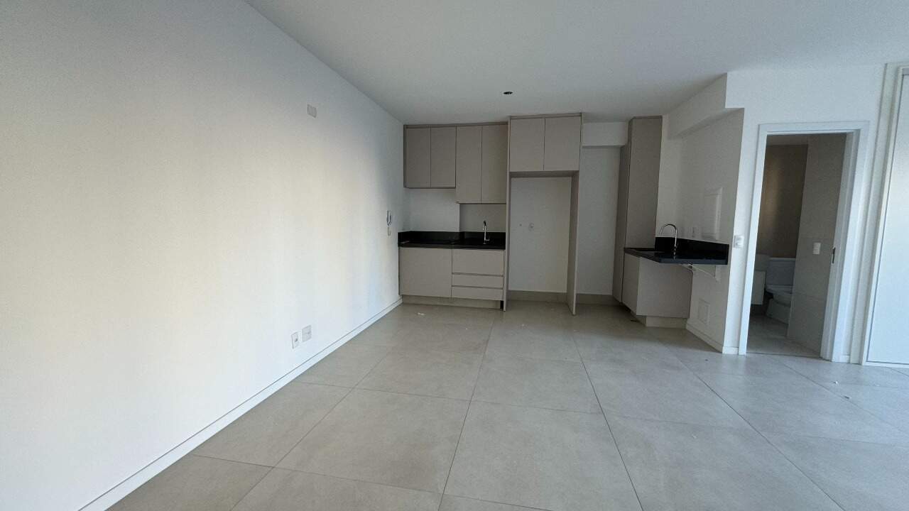 Apartamento à venda com 1 quarto, 69m² - Foto 4