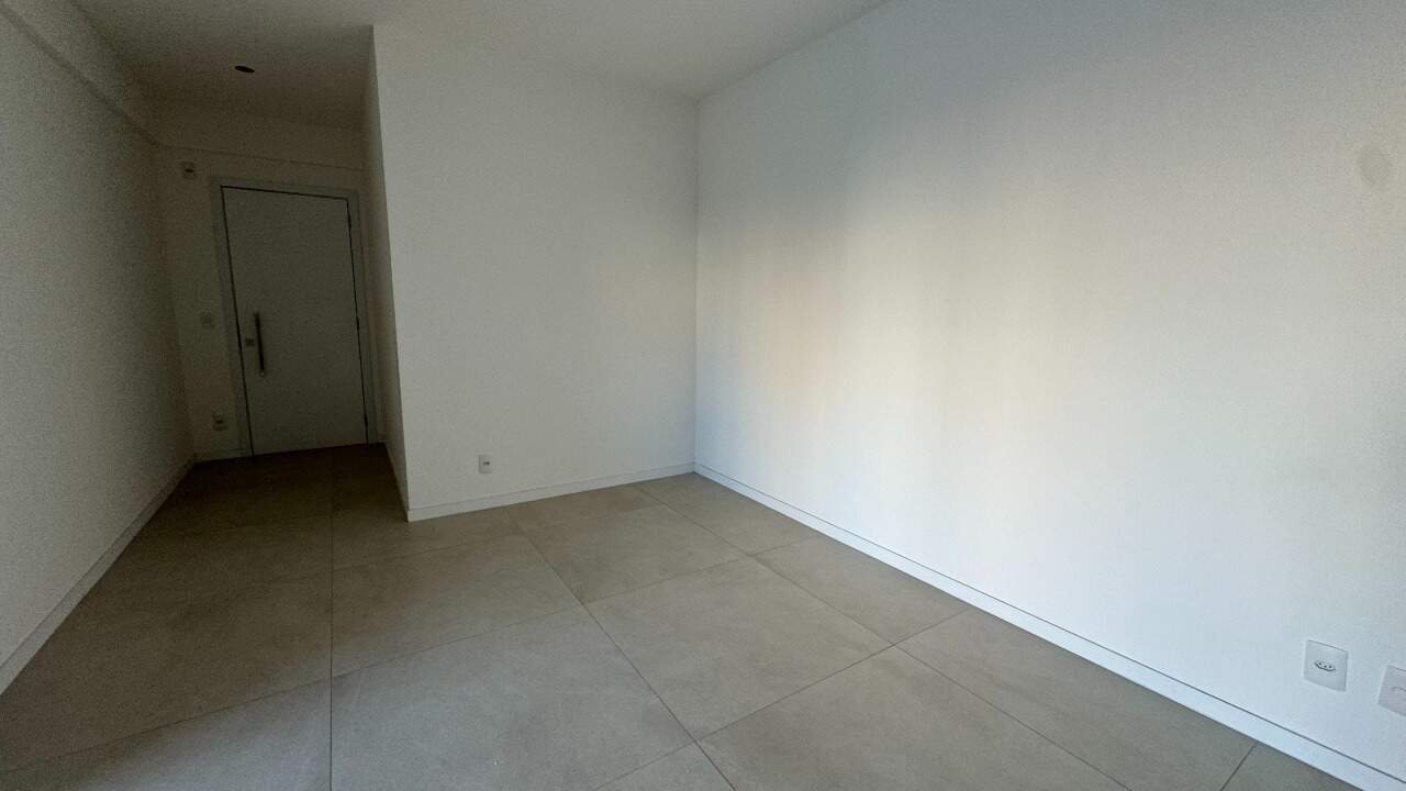 Apartamento à venda com 1 quarto, 69m² - Foto 9