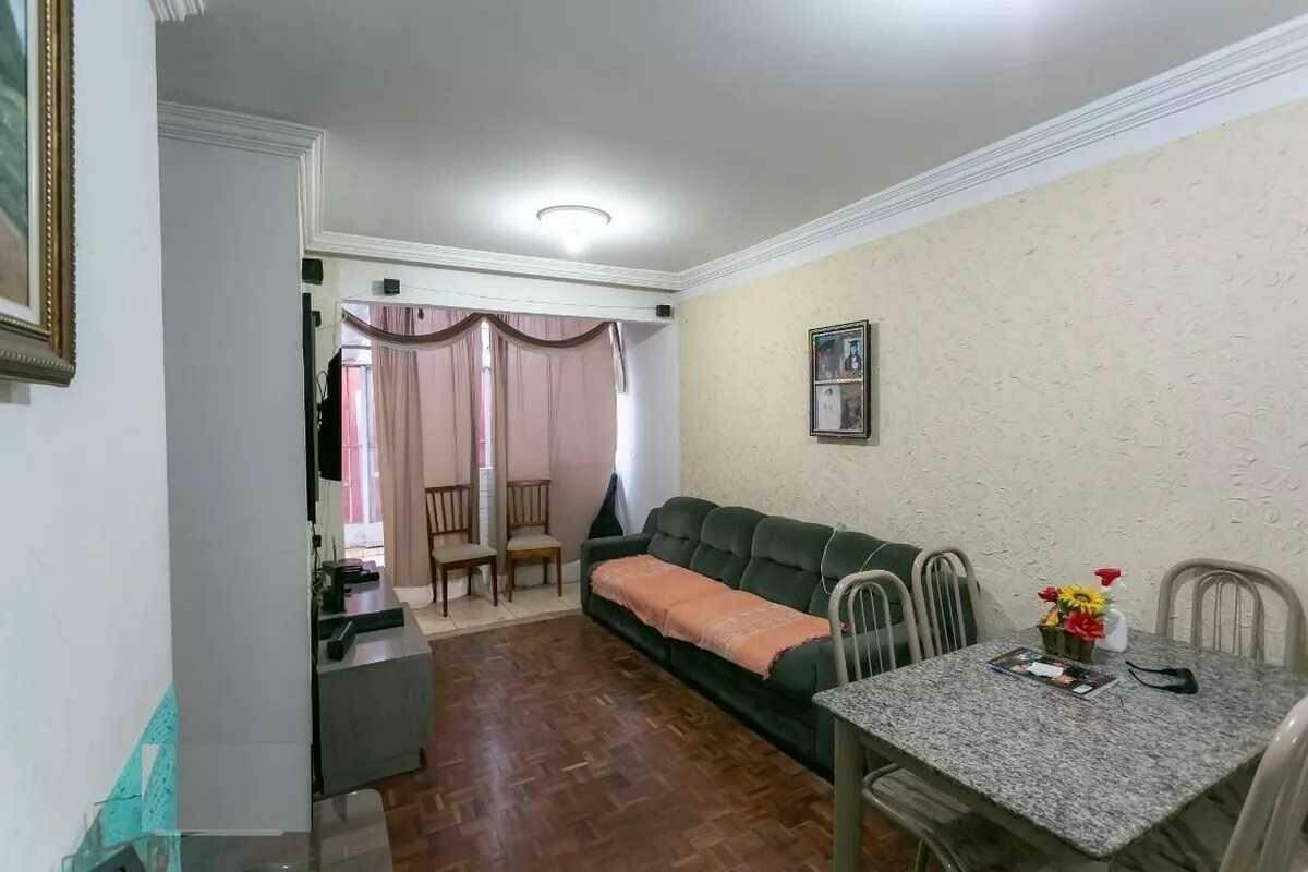 Apartamento à venda com 3 quartos, 80m² - Foto 1