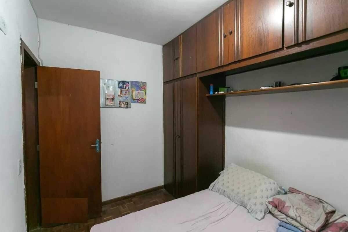 Apartamento à venda com 3 quartos, 80m² - Foto 3