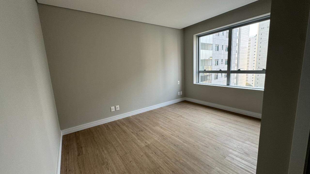 Apartamento à venda com 3 quartos, 92m² - Foto 6