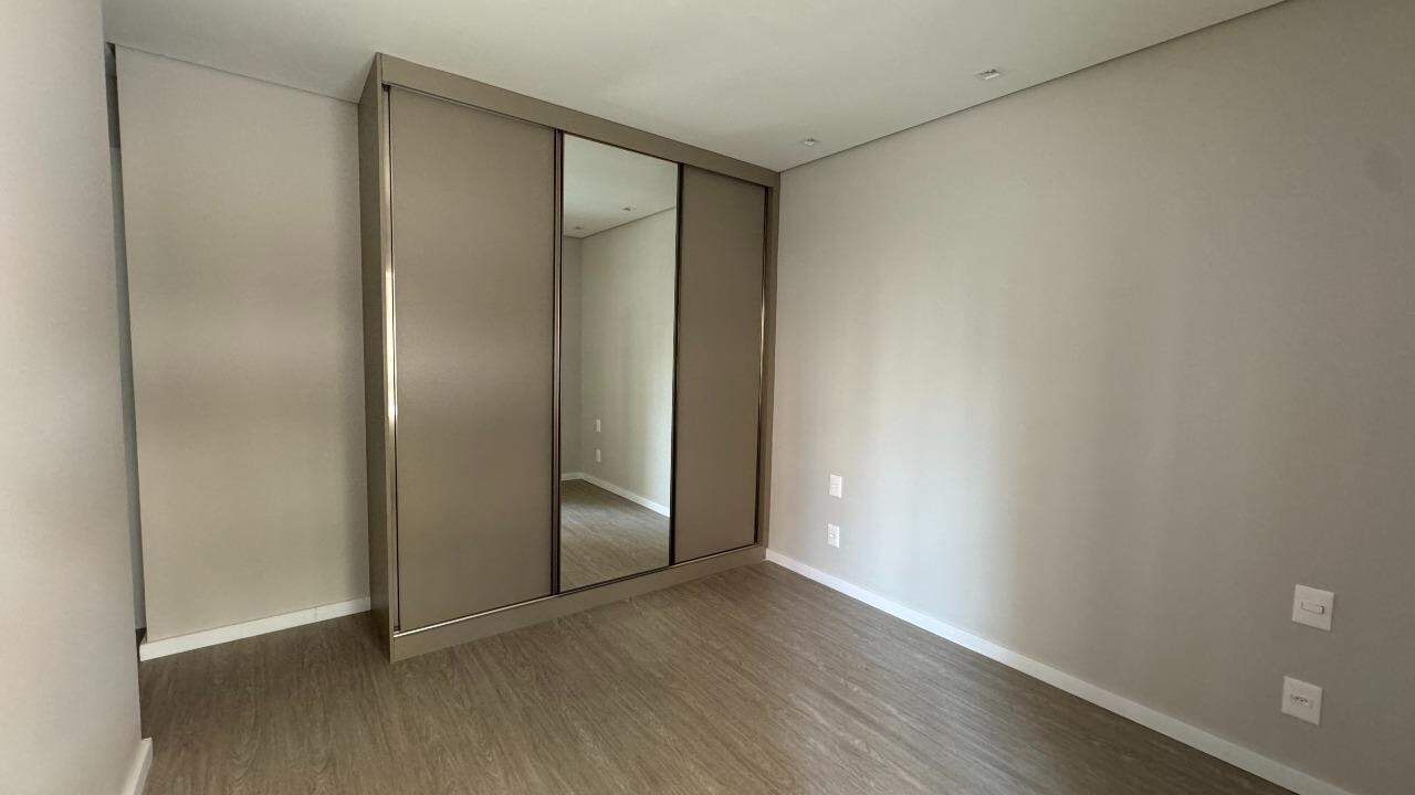 Apartamento à venda com 2 quartos, 62m² - Foto 18