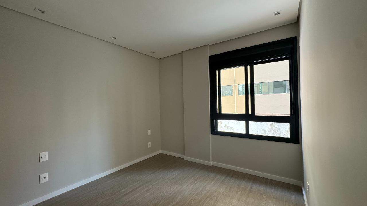 Apartamento à venda com 2 quartos, 62m² - Foto 8