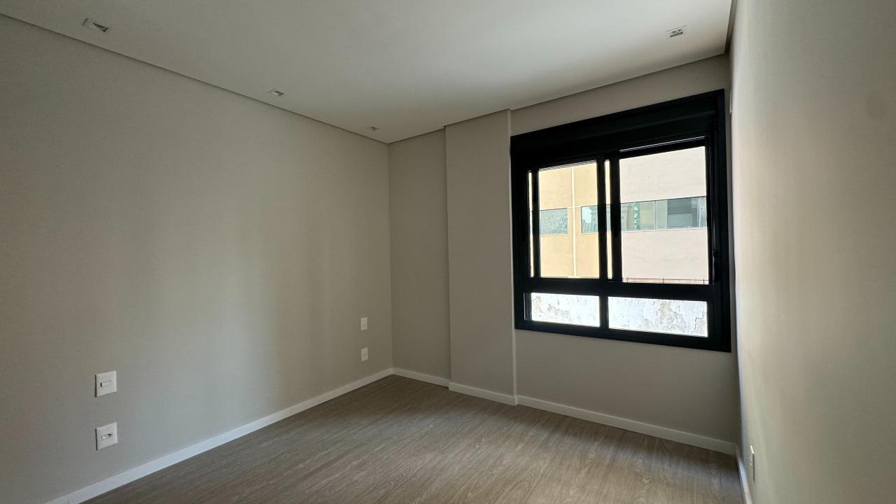 Apartamento à venda com 2 quartos, 62m² - Foto 9