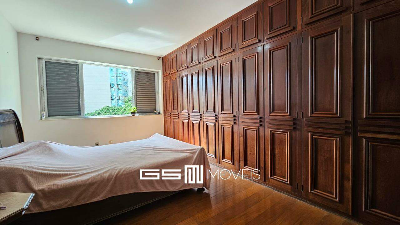Apartamento à venda com 4 quartos, 263m² - Foto 16